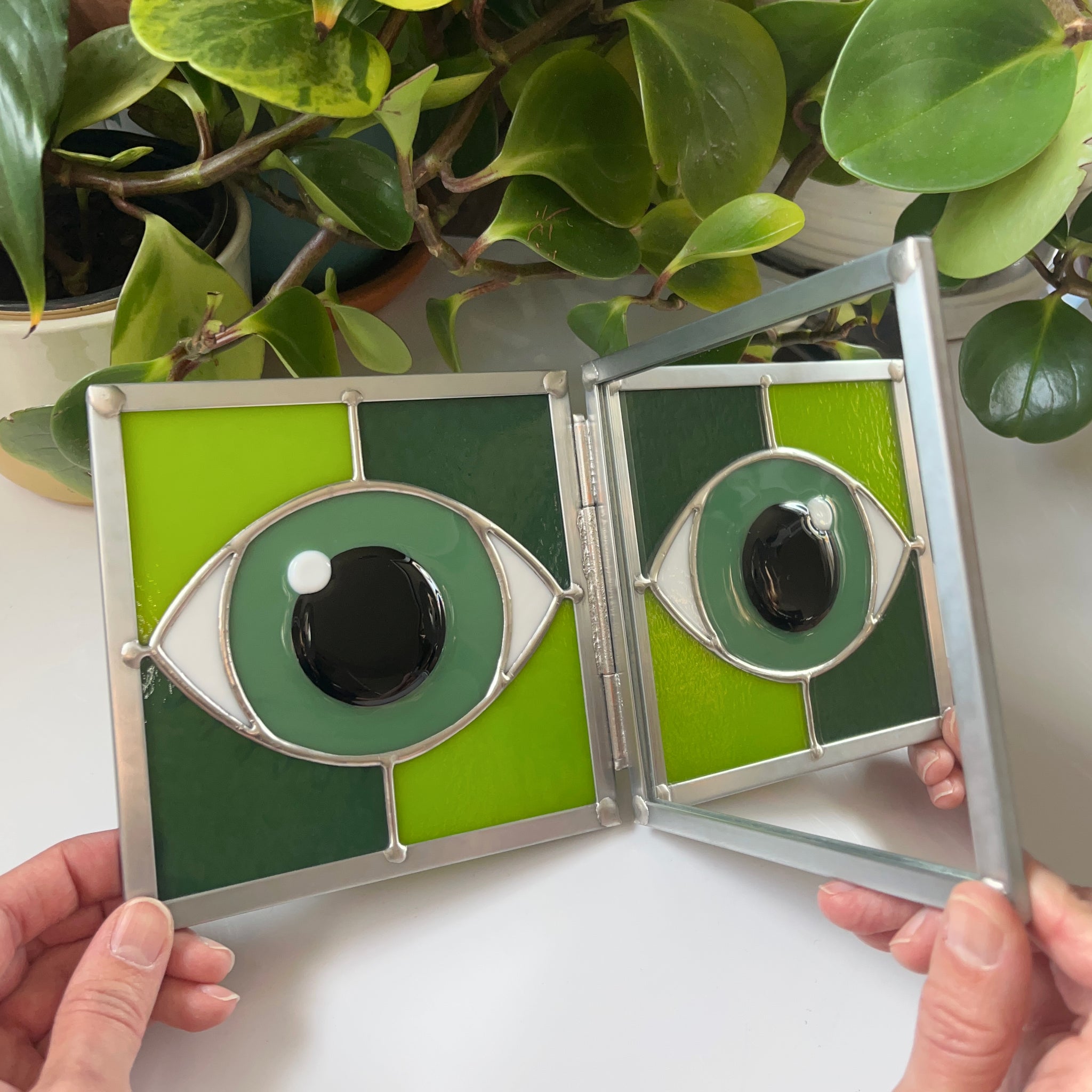 WINKS Mini Hinged Eye Mirrors - Lead Free Monochromatic Green